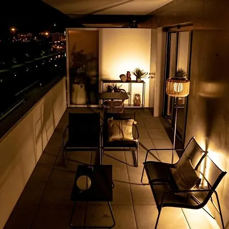 Luxury & Industrial - Amazing View דירה מולהאוס