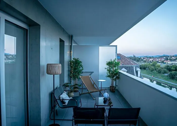 Luxury & Industrial - Amazing View *